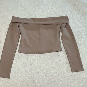 Long sleeve, Off the shoulder, Crop top!